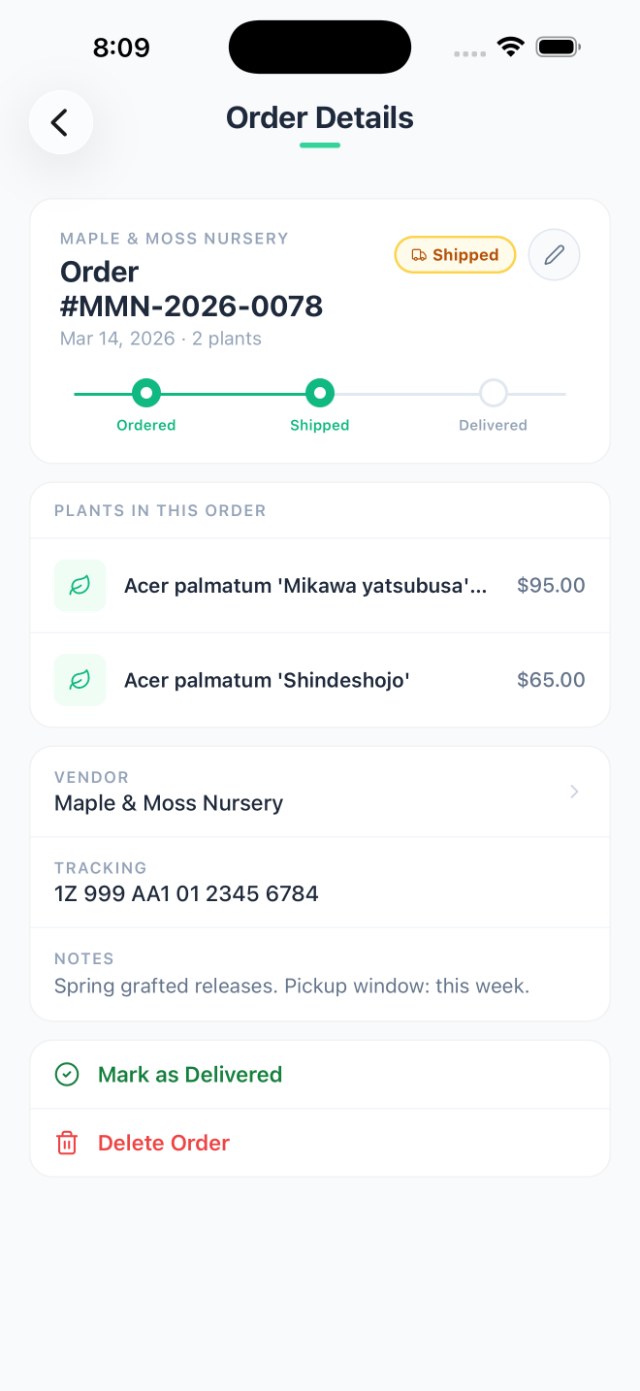 Leafolio order detail screen with line items and shipping status